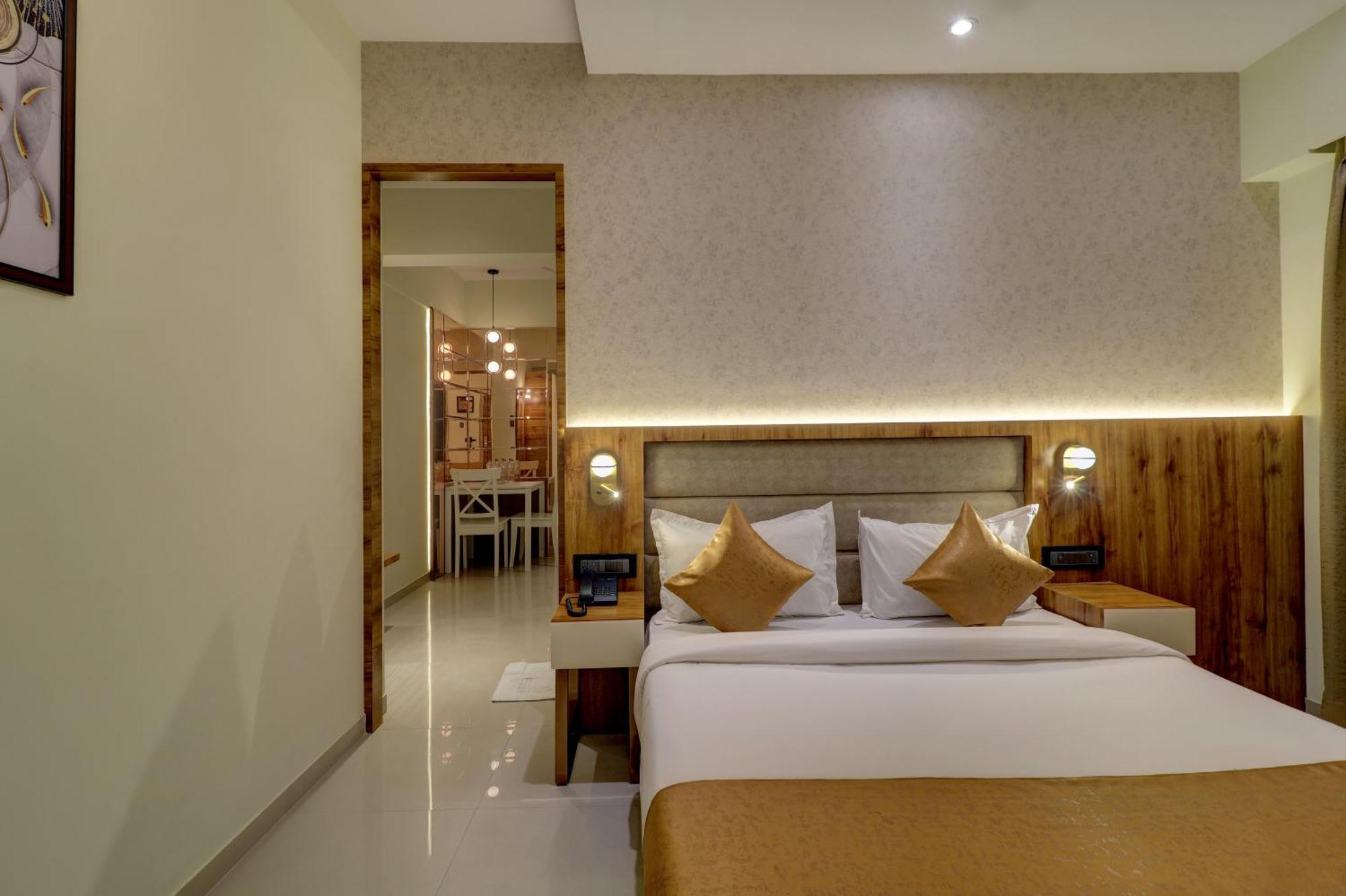 Home2 Studio Apartments Bombay Exterior foto