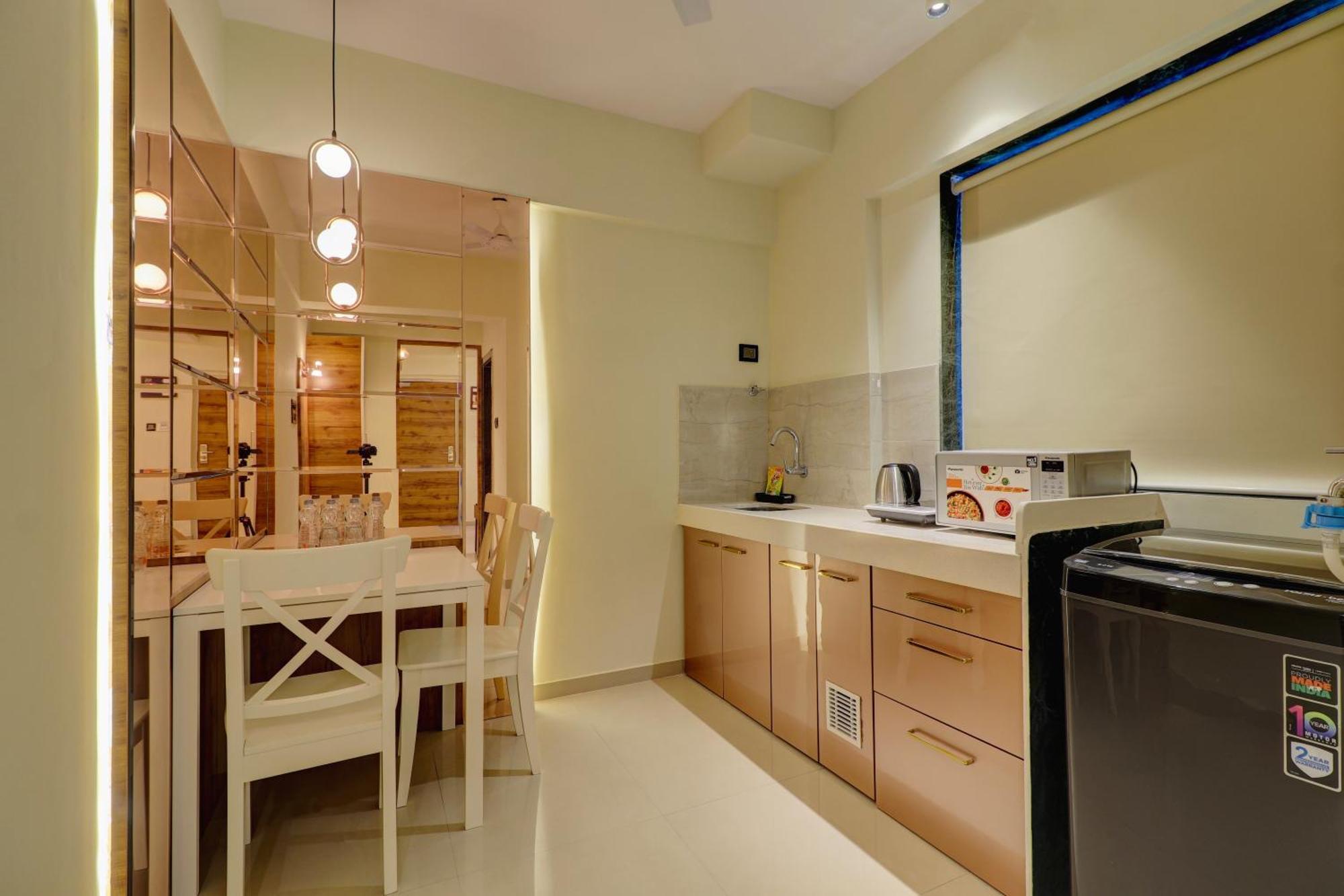 Home2 Studio Apartments Bombay Exterior foto
